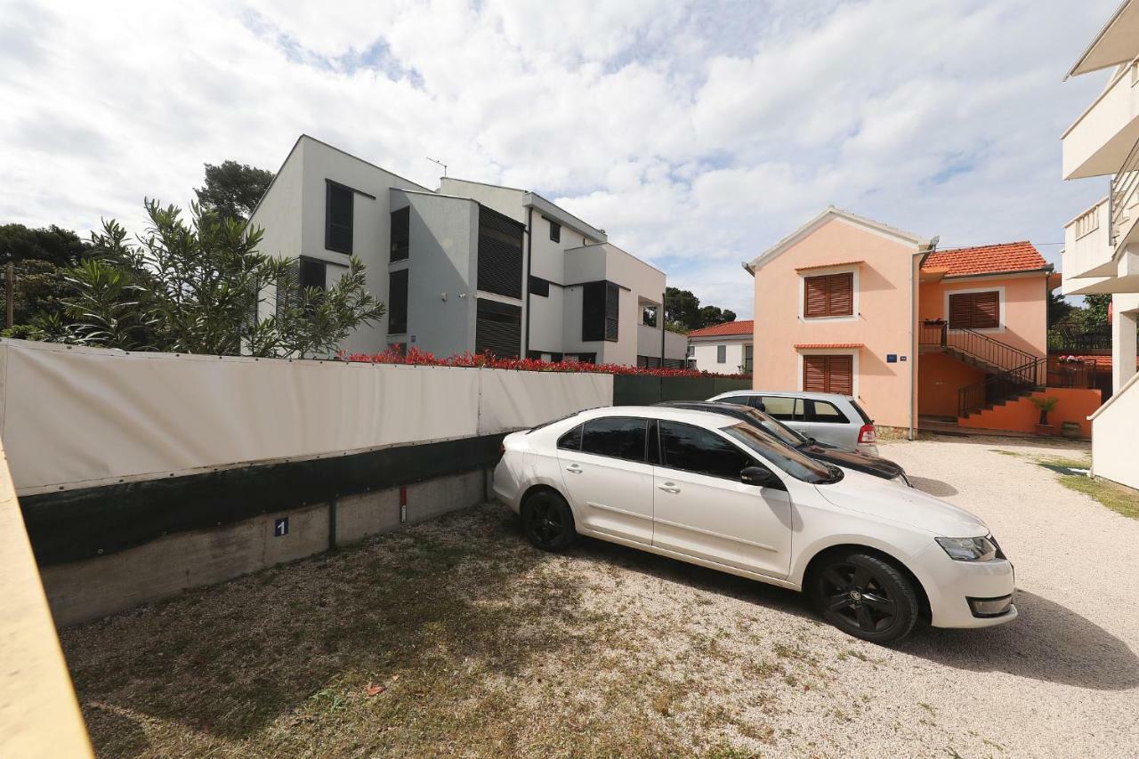 Apartmani Strpić Biograd Na Moru Zewnętrze zdjęcie